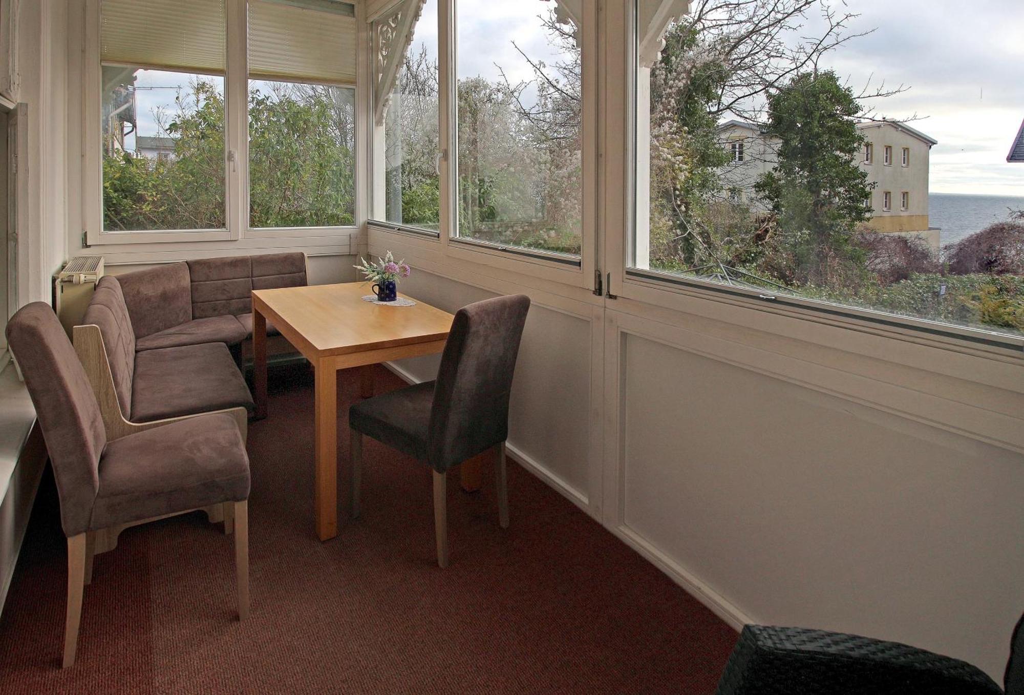 Villa Ostseelilie - Appartements Mit Balkon Und Meerblick Sassnitz Δωμάτιο φωτογραφία